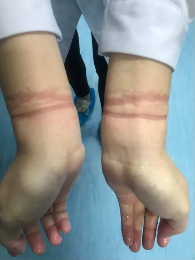 1581435991543399.png QQ截图20200211234542.png